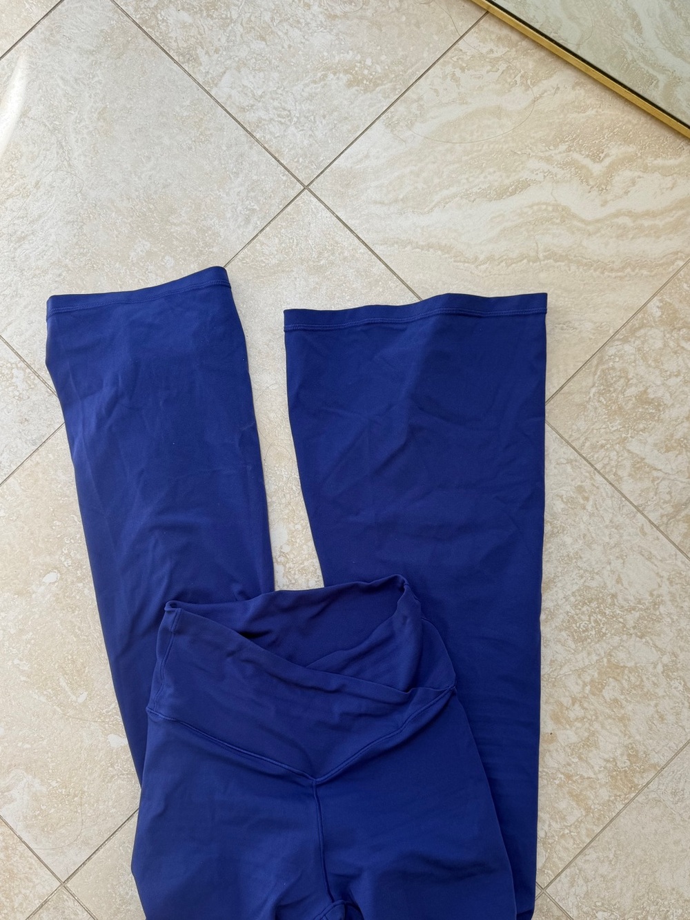 Aerie offline blue flare leggings #leggings #flare #activewear